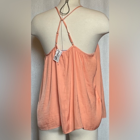 NWT Adelaide coral halter top - Picture 3 of 4